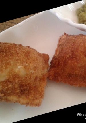 A picture of Whosayna’s Fried Ravioli.