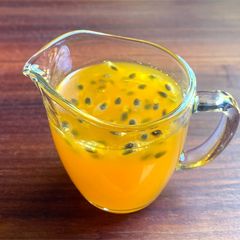 A picture of Passionfruit Syrup.