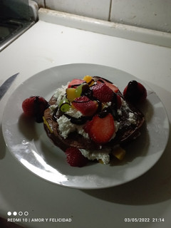Una foto de Panqueques esponjosos de chocolate 🥞