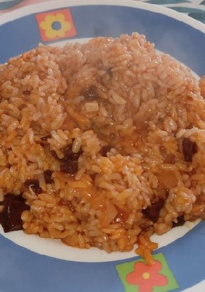 Una foto de Arroz con calamares en salsa americana en olla GM
