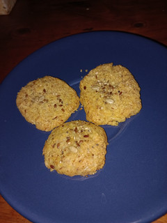 Una foto de Scones keto salados
