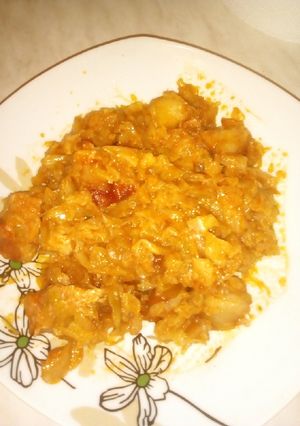 O poză a rețetei Varză călită cu fleică de porc.
