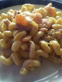 A picture of Easy ham & shrimp Pasta.