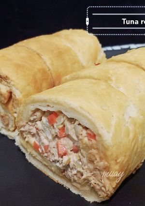 รูปของ Tuna roll bread