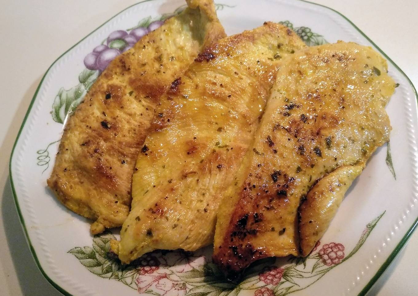 Pechugas de pollo a la plancha con saborrrrrrr😂