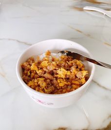 cơm sinh viên trứng