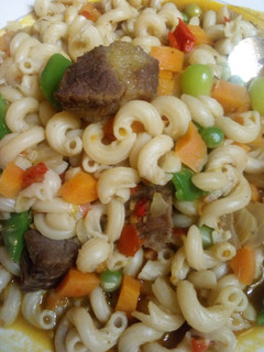 A picture of Veggies macaroni.