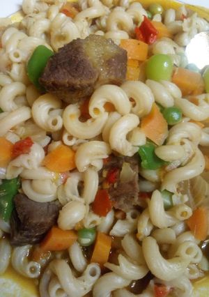 A picture of Veggies macaroni.