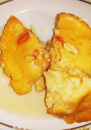 हनी आलमंड केक (Honey almond cake recipe in Hindi) रेसिपी मुख्य फोटो