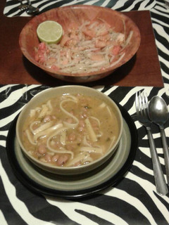 Una foto de Porotos con rienda chilenos 😎🍜