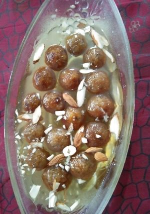 A picture of Sweet potato gulab jamun (farali).