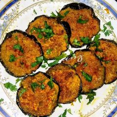 A picture of Vangyache Kaap / Crisp Brinjal slices.