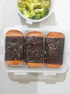 Foto resep Lunchbox luncheon chicken