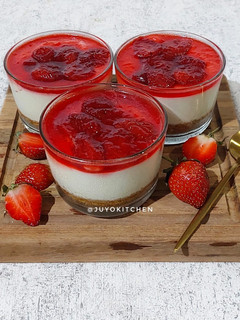 Foto resep 🍓 NO BAKE STRAWBERRY CHEESECAKE 🍓