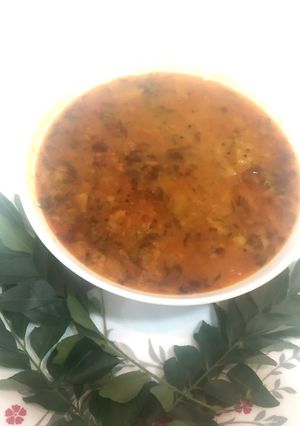 वरण (फोडणी) (Varan Recipe In Marathi) रेसिपी चे मुख्य फोटो 