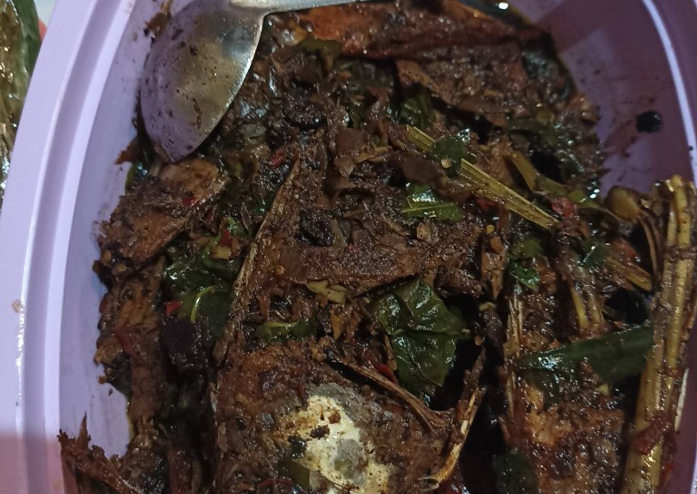 Nila masak pucung