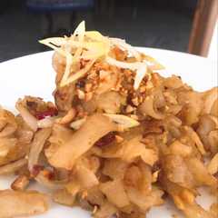 Pad thai রেসিপির প্রধান ছবি