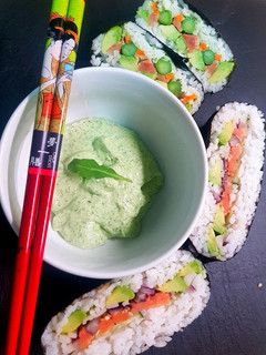 Una foto de Salsa de rúgula y wasabi