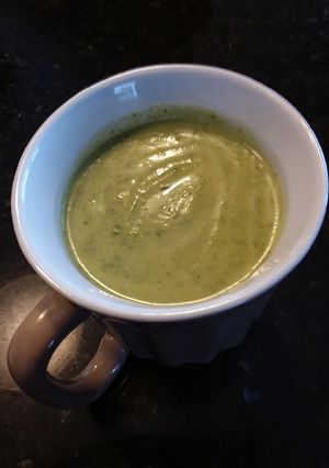 A picture of Zucchini soup.