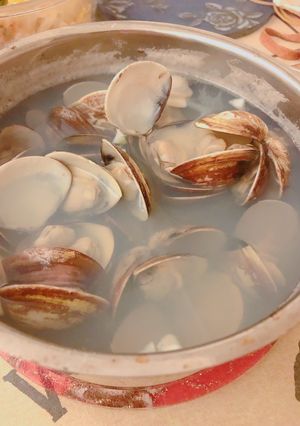 蒜頭蛤蜊湯 的食譜成品照片