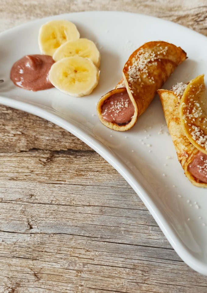 Una foto de Tortitas de plátano con dulce de leche fit