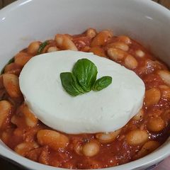 A picture of PIZZA BEANS!.