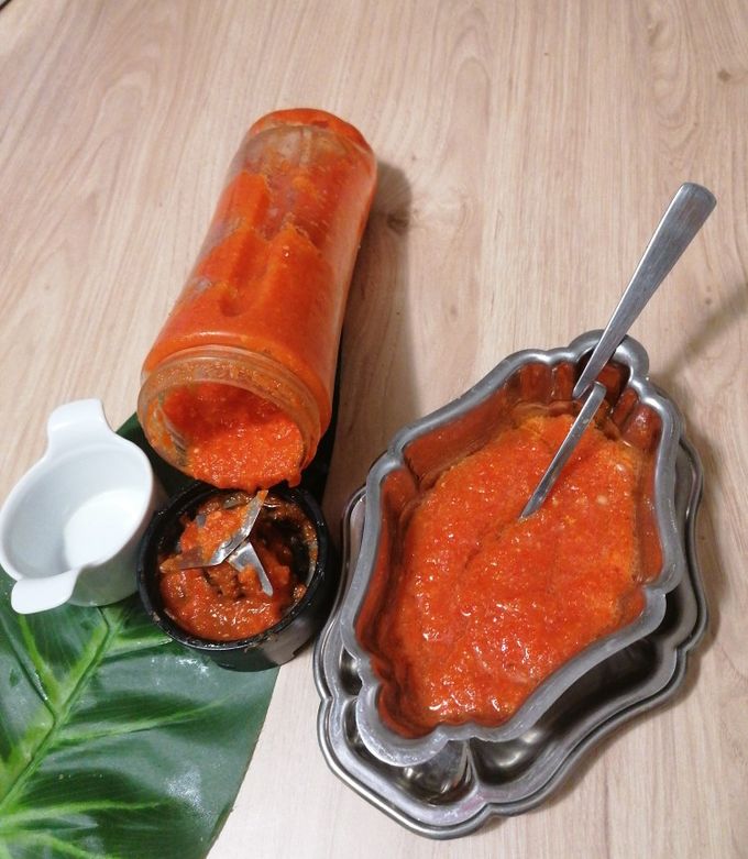 Une photo de Purée de piment Douala (Cameroun)