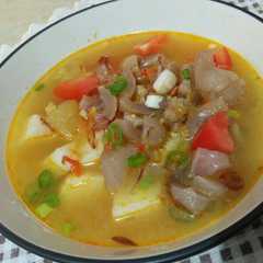 รูปของ Soto lontong kikil surabaya (no santan) #KitaBerbagi