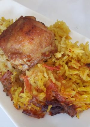 A picture of Leftover chicken rice casserole.