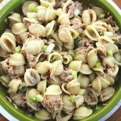 A picture of EASY Creamy Tuna Pasta Salad.