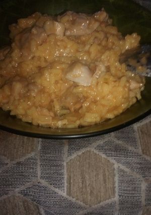 Foto principal de Arroz meloso con muslo deshuesado a trocitos