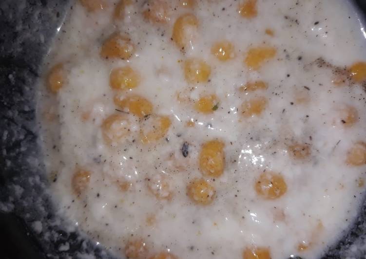 Step-by-Step Guide to Make Quick Boondi raita