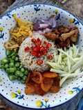 ข้าวคลุกกะปิ