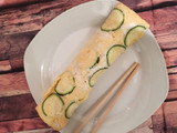 Rollo de calabacín estilo sushi
