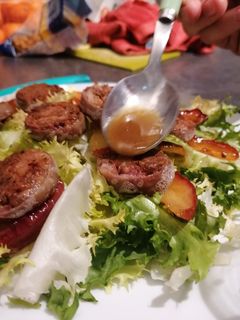Une photo de Vinaigrette de caramel de pommes au Calvados