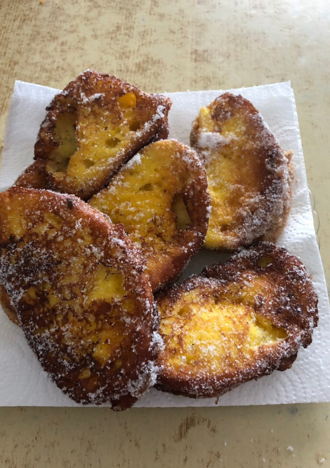 Una foto de Torrijas de roscón de pascua