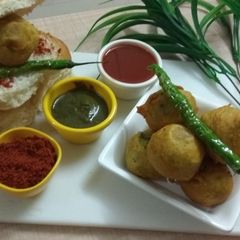 Vada Pav A picture of Vada Pav.