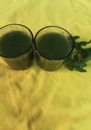 A picture of Mint-Amla Immunity Shots.