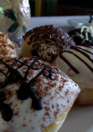 Foto resep Doughnut with Choco and Mix Topping
