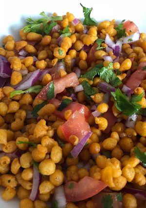 A picture of Boondi chat.