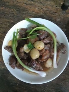 Hình của món Thịt heo kho trứng cút.