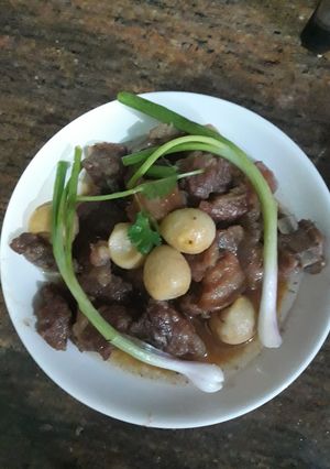 Hình của món Thịt heo kho trứng cút.