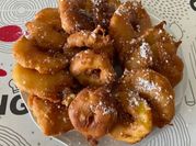 Une photo de beignet pomme
