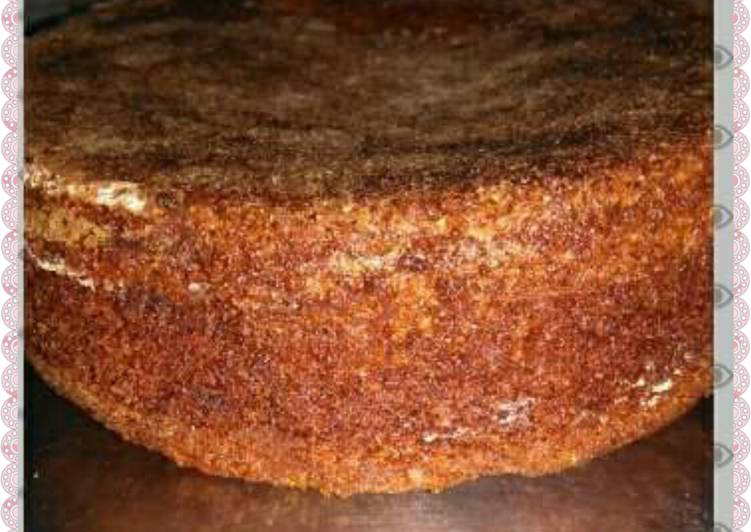 Eggless biscuit cake in pressure cooker