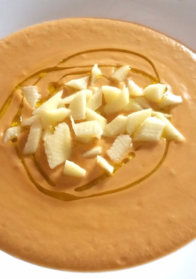 Una foto de Salmorejo casero