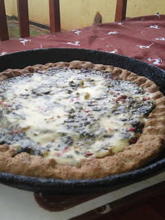Una foto de Tarta integral con acelga, huevo y queso Paraguay o light
