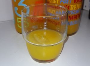 Una foto de Licor de naranja o Cointreau casero