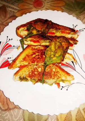 A picture of Spinach Cheese Sandwich.