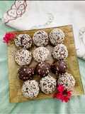Dry fruits chocolate balls