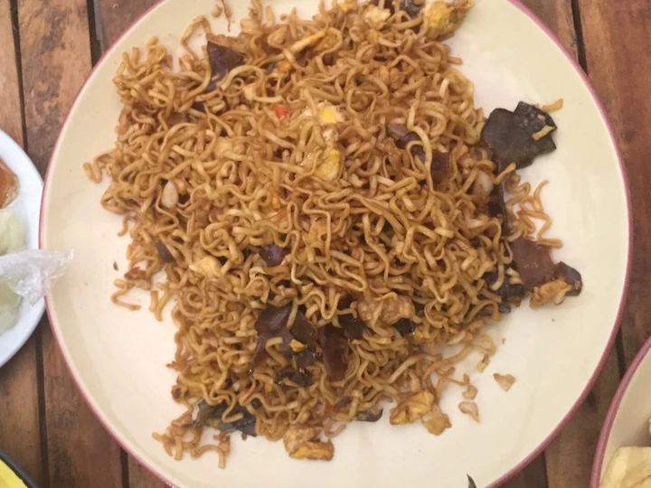 Cara Mudah Membuat Resep Mie Goreng Jamur Kuping yang  Bikin Ketagihan Anti Ribet, Sempurna